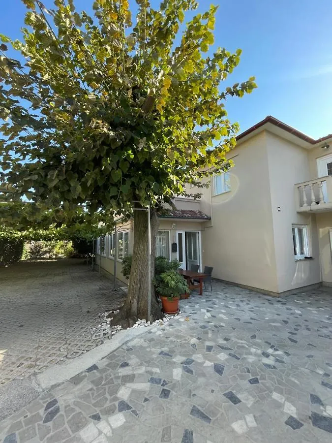 Rooms Krstinic 84 Palit Appartement